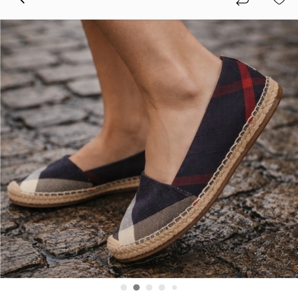 Burberry Multicolor House Check Canvas Espadrille Flats Size 40.5 Womens